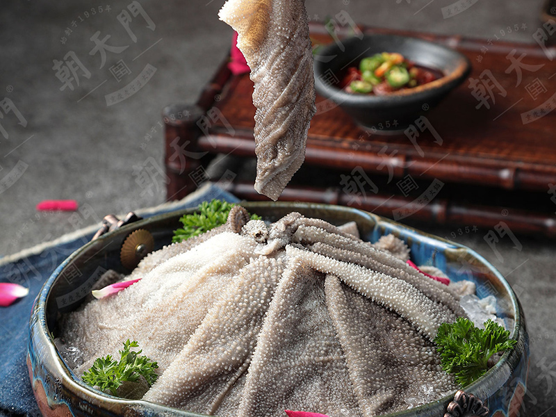 火鍋店服務(wù)員該如何引導(dǎo)顧客點(diǎn)菜？