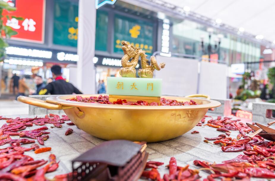 哈密開火鍋加盟店如何經(jīng)營？怎么管理？