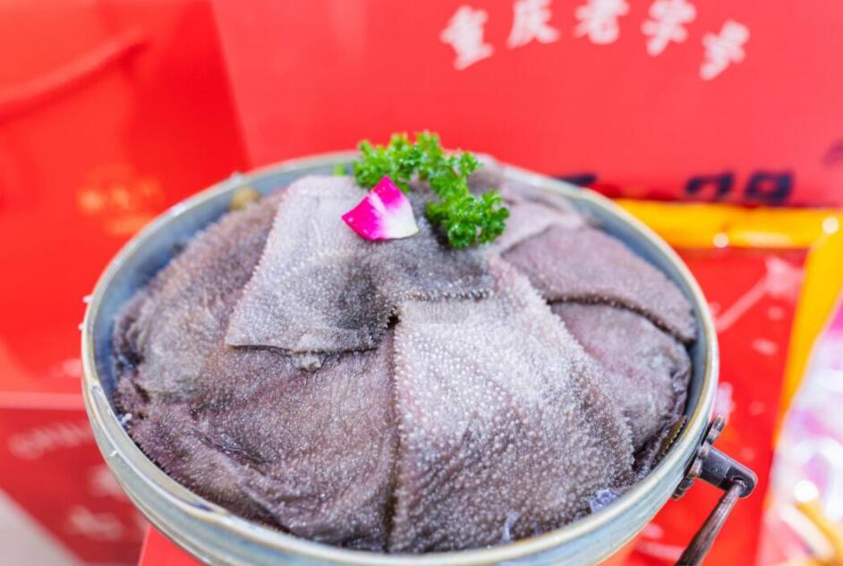 重慶火鍋中有哪些其貌不揚，味道卻驚艷四座的菜？
