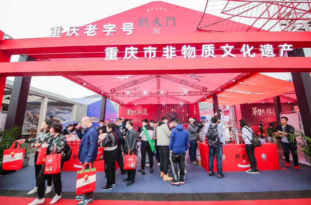上虞開火鍋加盟店，需要做哪些準(zhǔn)備？