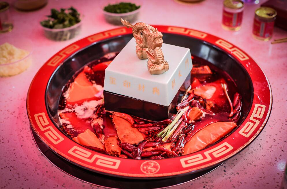 咸寧開火鍋加盟店，如何打造吸睛門頭？