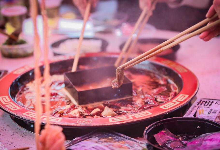 宜昌開火鍋加盟店，如何讓顧客贊不絕口？