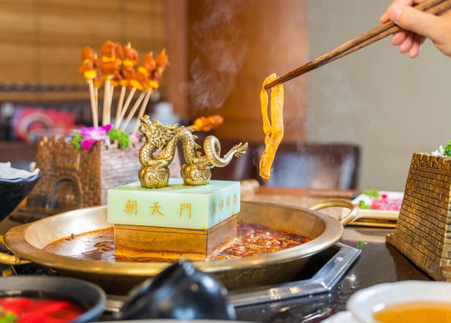 淮南開火鍋加盟店怎么樣？如何制定競(jìng)爭(zhēng)策略？