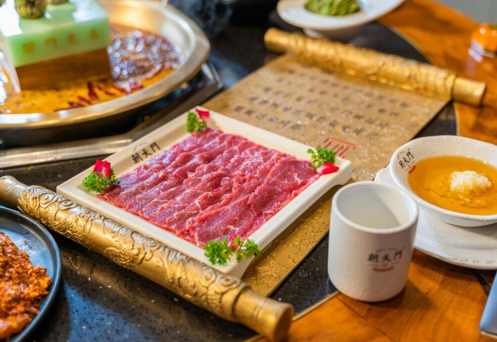 大連開火鍋加盟店，應(yīng)該租賃哪種商鋪？