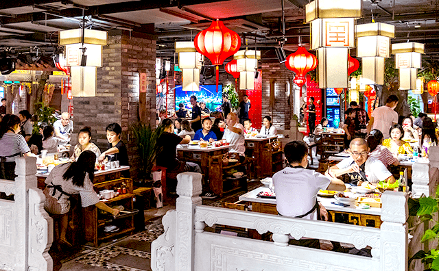 明星網(wǎng)紅紛紛開店，火鍋店真的這么賺錢嗎？