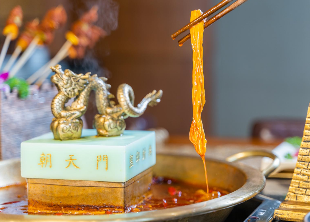 自熱食品迅速走紅，火鍋堂食尚有發(fā)展空間？