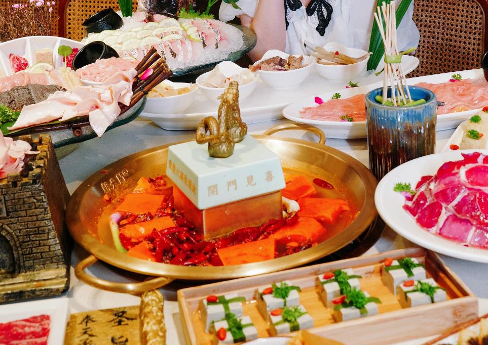 成都有好吃的重慶連鎖火鍋店嗎？