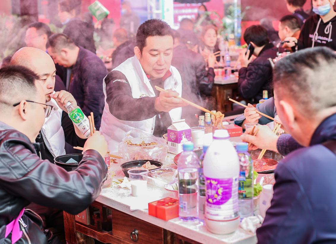 開火鍋店竟有這些問題，80％的人都忽視了！