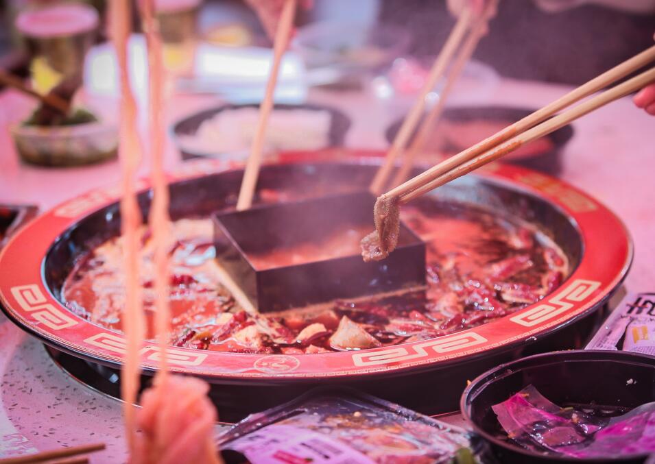 2021火鍋行業(yè)分析：六大數(shù)據(jù)帶你洞悉市場發(fā)展！