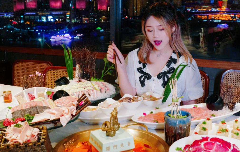 未來的火鍋店消費(fèi)主力，竟是“她”？