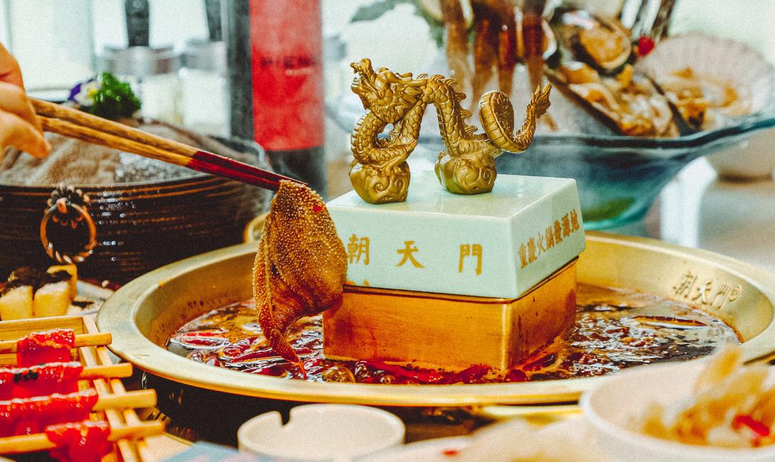 火鍋店熬制地溝油被罰巨款！餐飲食安時刻謹(jǐn)記！