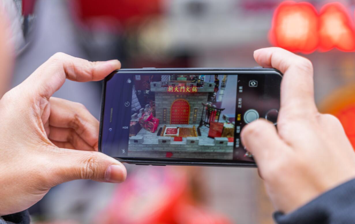 朋友圈要怎么發(fā)，火鍋店老板才能吸引客戶？