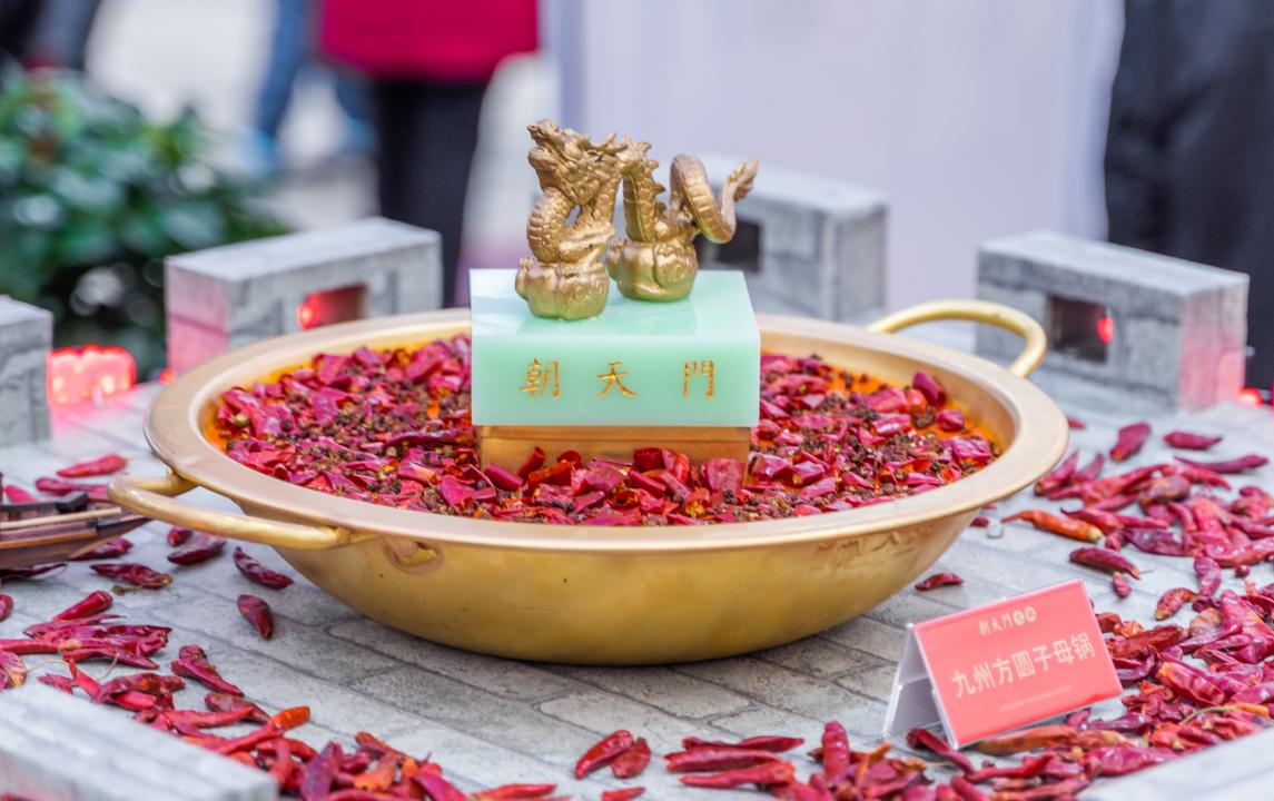 長江索道旅游打卡攻略，體驗飛躍長江，品嘗重慶火鍋！