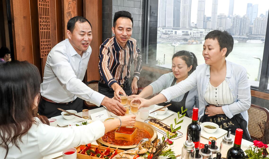 夏天不吃火鍋？做好四點，讓你全場爆滿！