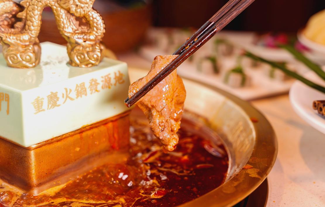 來重慶，火鍋好吃？還是串串好吃？