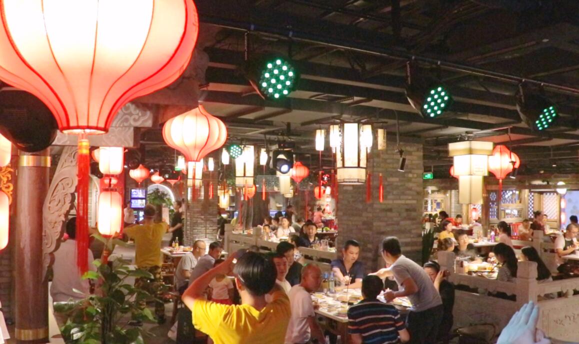 重慶火鍋加盟店，秋冬推薦菜品，生意全靠它！